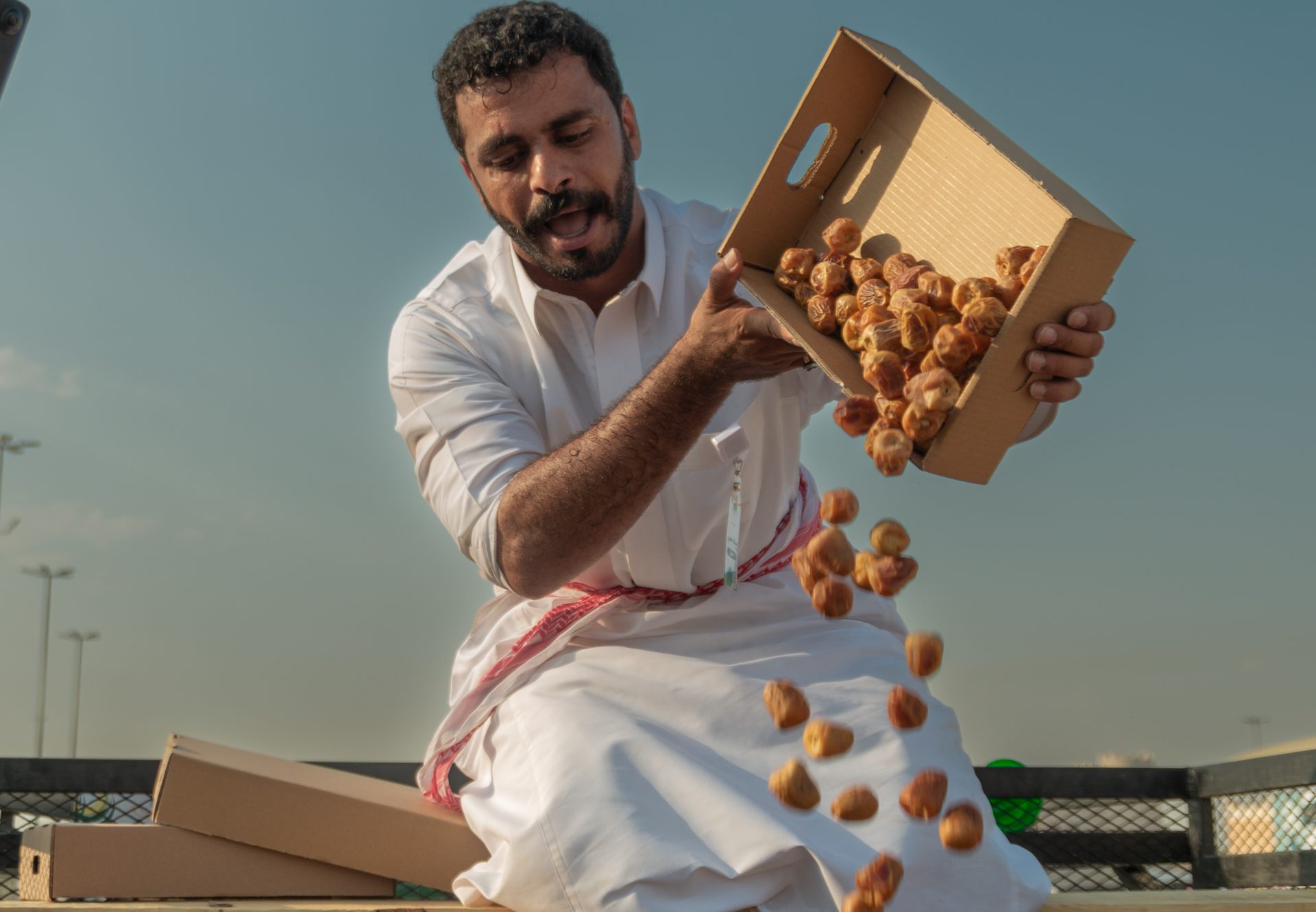 يد يحبها الله